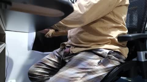 D online show from February 3, 4:31 pm