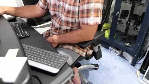 D online show from September 9, 12:59 pm