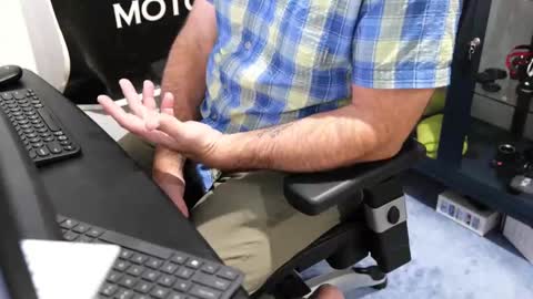 D online show from October 15, 12:49 pm