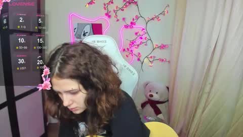 Anora online show from November 26, 9:10 am