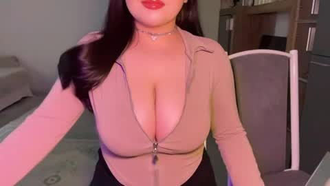 Snapshot of anora_sunny chatting on May 16, 6:17 pm Any online show from May 16, 6:17 pm