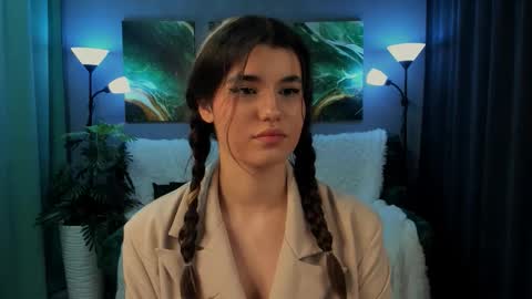 Anora online show from September 14, 6:18 pm