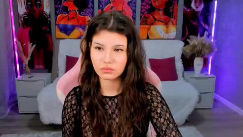 Anora online show from February 11, 6:24 pm