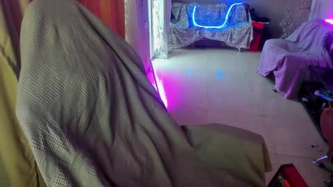 Snapshot of another_jasper chatting on December 30, 5:26 am jasperD online show from December 30, 5:26 am