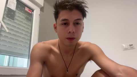 Anthony Buitrago Independent model online show from November 11, 9:31 am