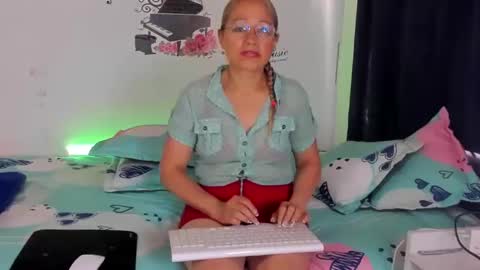 anthonela_mature_ online show from December 11, 6:52 pm
