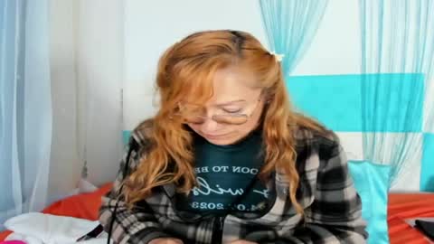 Snapshot of anthonela_mature_ chatting on April 28, 10:48 pm anthonela_mature_ online show from April 28, 10:48 pm