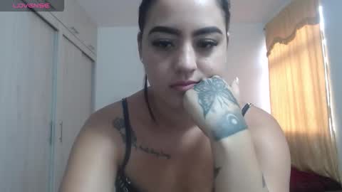 Anthonela Queen online show from October 10, 1:32 pm