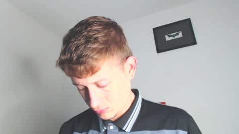 Snapshot of anthonnymorrison chatting on December 28, 8:47 pm leon online show from December 28, 8:47 pm