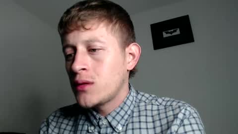 Snapshot of anthonnymorrison chatting on January 1, 4:07 am leon online show from January 1, 4:07 am