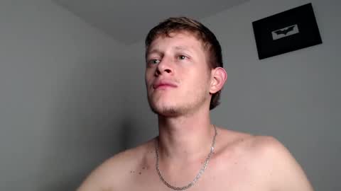 Snapshot of anthonnymorrison chatting on January 1, 10:11 am leon online show from January 1, 10:11 am