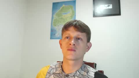 Snapshot of anthonnymorrison chatting on February 16, 4:20 am leon online show from February 16, 4:20 am