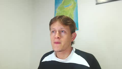 Snapshot of anthonnymorrison chatting on March 10, 2:50 am leon online show from March 10, 2:50 am