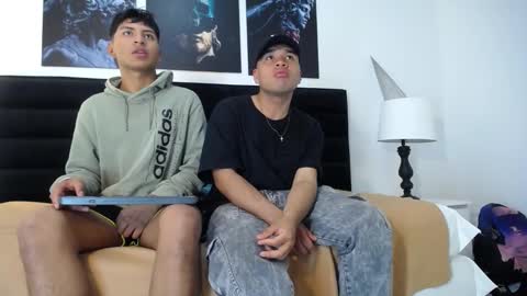 anthony_miters online show from December 2, 4:09 am