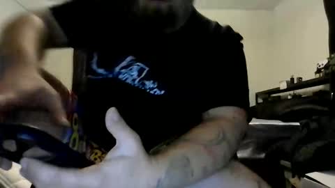 anthonygiacomazzo1 online show from September 10, 3:23 pm