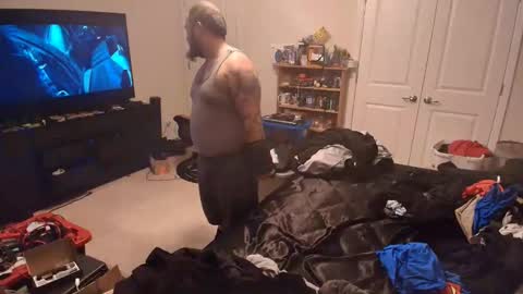 anthonygiacomazzo1 online show from January 6, 9:29 pm