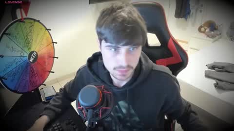 Snapshot of anthonyloveseks chatting on November 26, 4:19 pm Anthony online show from November 26, 4:19 pm