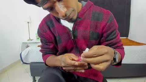       online show from January 11, 1:59 am