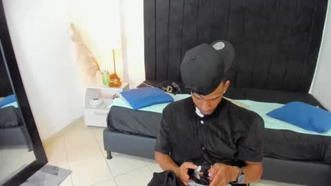       online show from February 18, 12:37 am