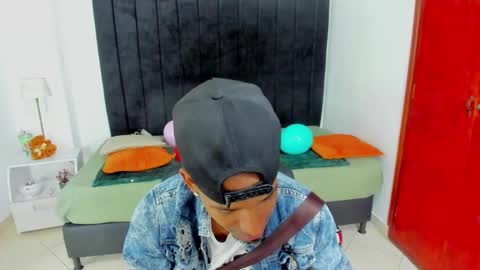       online show from March 8, 12:00 am