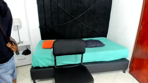       online show from September 20, 12:33 am