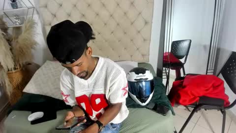       online show from September 25, 11:52 pm