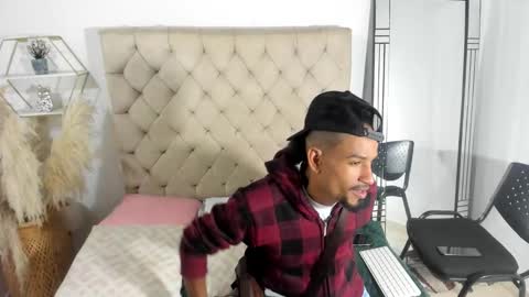       online show from September 27, 2:05 am