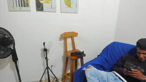 Snapshot of anthoy_wayans chatting on June 29, 12:28 am online show from June 29, 12:28 am