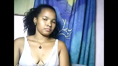 Snapshot of antine9794 chatting on June 2, 10:56 pm antine9794 online show from June 2, 10:56 pm