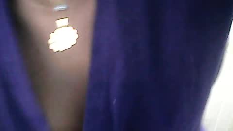 Snapshot of antine9794 chatting on July 15, 6:57 pm antine9794 online show from July 15, 6:57 pm