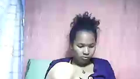 Snapshot of antine9794 chatting on July 22, 9:56 am antine9794 online show from July 22, 9:56 am