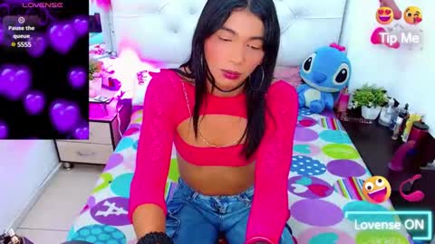 Snapshot of antonela_xx3 chatting on February 7, 1:47 am antonela_xx3 online show from February 7, 1:47 am