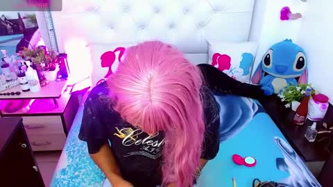 Snapshot of antonela_xx3 chatting on March 1, 11:58 pm antonela_xx3 online show from March 1, 11:58 pm