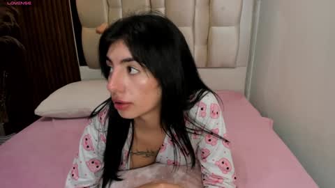 Antonella online show from January 3, 1:38 am