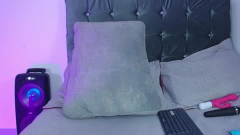 anto ford02 online show from July 29, 1:37 am