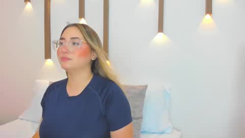 Snapshot of antonella_cutie_ chatting on March 10, 12:26 pm A N T O N E L L A online show from March 10, 12:26 pm