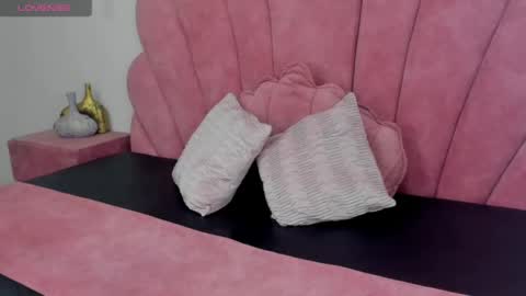 Snapshot of antonella_foxxxx chatting on June 7, 12:20 pm antonella_foxxxx online show from June 7, 12:20 pm