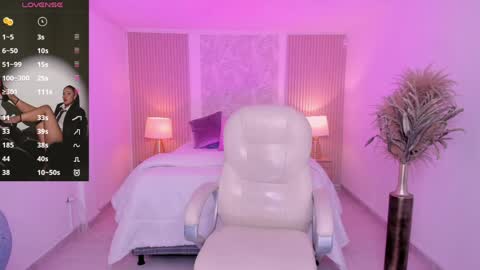  Antonella Grayy  online show from April 10, 11:04 am