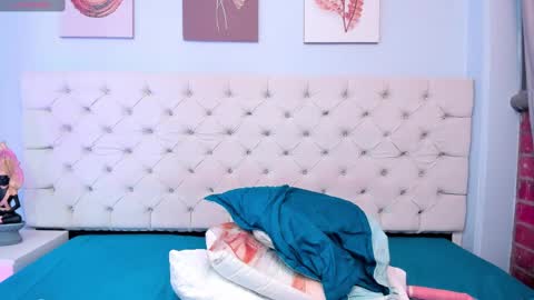 Antonella online show from March 8, 10:54 am