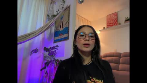 Snapshot of antonella_maitt chatting on June 6, 5:50 pm Nell. online show from June 6, 5:50 pm