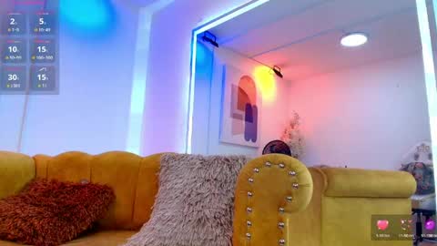Antonella.  online show from June 3, 12:30 pm