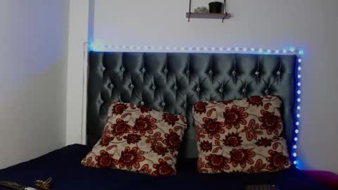 AntonellaAndNoah online show from March 10, 11:27 pm