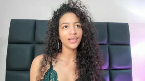 AntonellaHall  online show from April 10, 6:45 pm