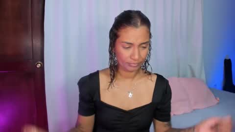 Snapshot of antonellaparker chatting on January 18, 3:38 pm Sarah online show from January 18, 3:38 pm