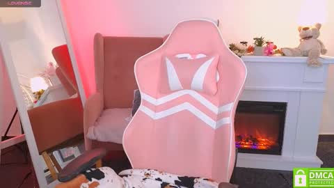 antonia_ferrero online show from September 21, 6:15 am