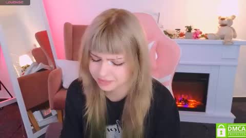 antonia_ferrero online show from September 23, 7:00 am