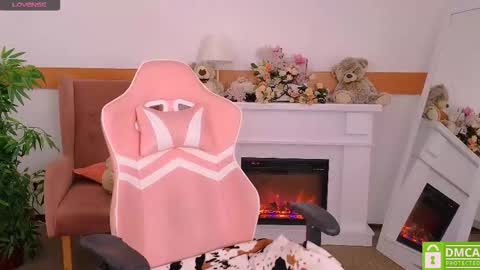 antonia_ferrero online show from November 9, 6:55 am