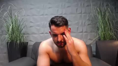 HI My name is Antonio online show from January 15, 8:05 pm