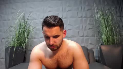 HI My name is Antonio online show from March 1, 8:21 pm