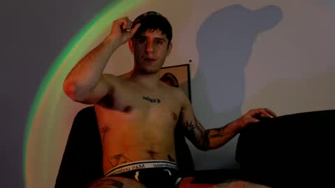 antonnello_ online show from July 8, 11:31 pm